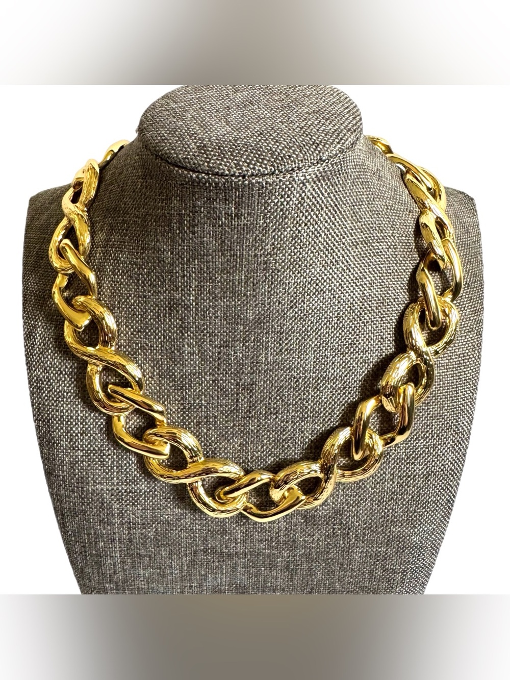 MeMe London 18K Gold Plated Infinity Link Statement Chain Collar Necklace Chunky